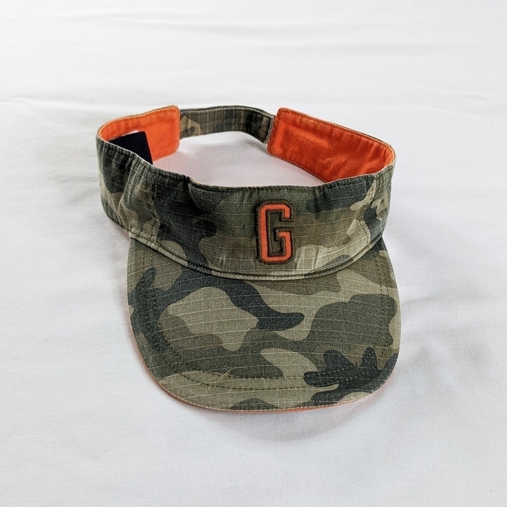 Y2K Gap Camo Adjustale Embroidered Logo Visor Hat